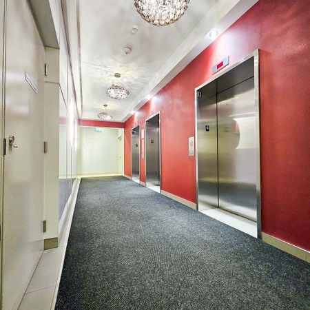 For Lease - 20 Meadowglen Place Unit# 533, Toronto, Ontario - Photo 4