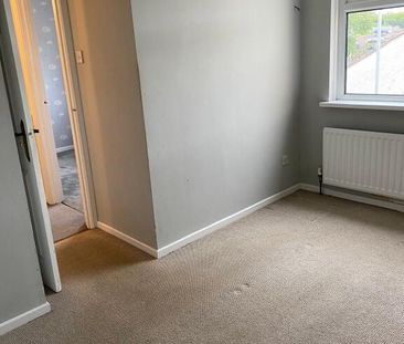 19 West Road, Portglenone, Ballymena, BT44 8BA - Photo 3