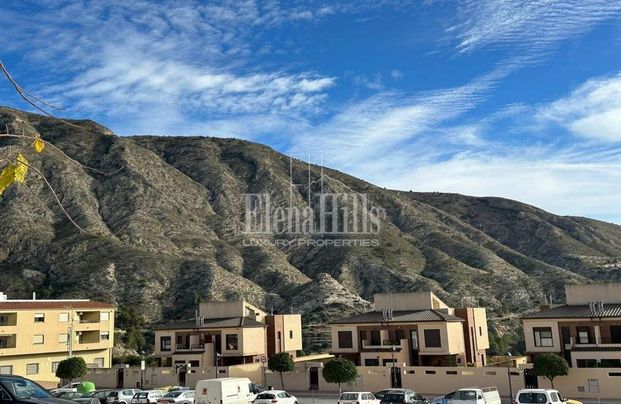 Totally refurbished rustic villa with pool in the natural enclave of Orcheta, Alicante, Costa Blanca - Photo 1