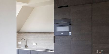 Appartement te huur in Wilrijk voor € 945 met 1 slaapkamer - Photo 4