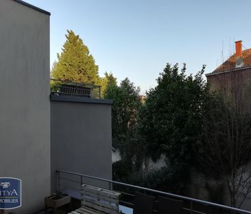 Location Appartement 2 pièces 44m² LILLE 59000 - Photo 3