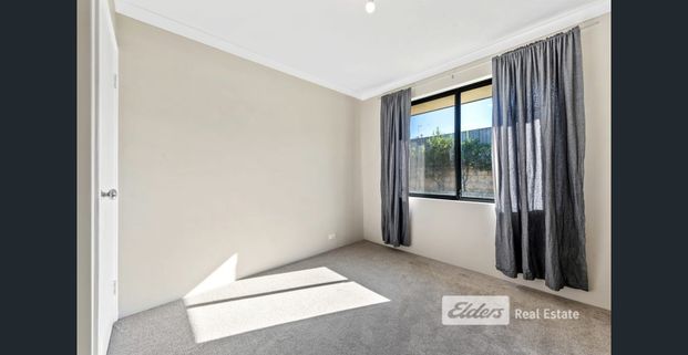 Room to Store Your Caravan/Boat - Photo 1