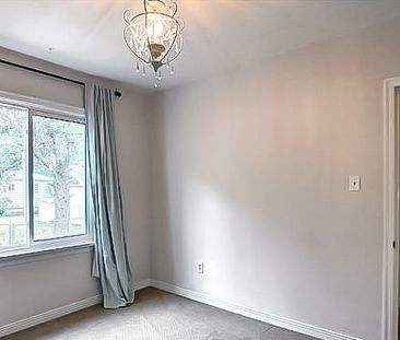 3 Bed Renovated Home For Rent In Grovenor - Photo 4