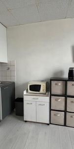 Location Appartement 1 pièce 15m² ST SAULVE 59880 - Photo 3