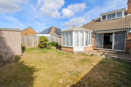 The Boulevard, Edenthorpe, Doncaster DN3 2QJ - Photo 2