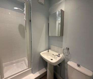 2 bedroom maisonette to rent - Photo 5