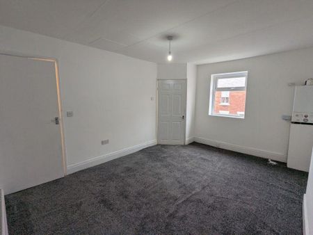2 bedroom house to rent - Photo 3