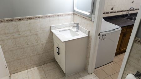 For Lease - 9 Gemshaw Crescent Unit# Bsmt, Toronto, Ontario - Photo 4