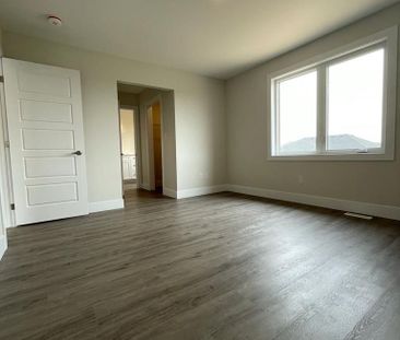 For Lease - 49 Acorn Trail, St. Thomas, Ontario - Photo 3