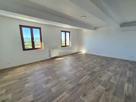 Location Appartement 2 pièces 49 m2 à Le Luc - Photo 2