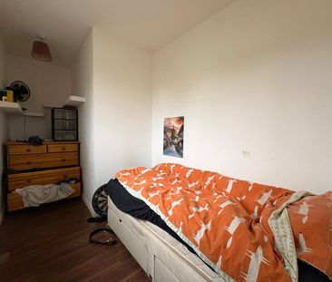 Vale Road, Camberley, Surrey, GU15 - Photo 3