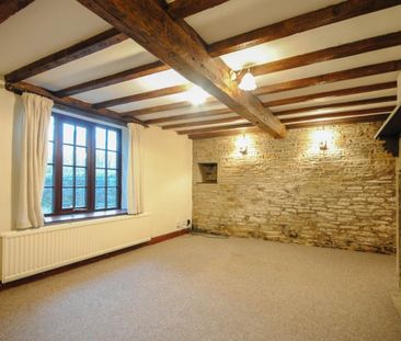 Home Farm Cottage, Wigan - Photo 4