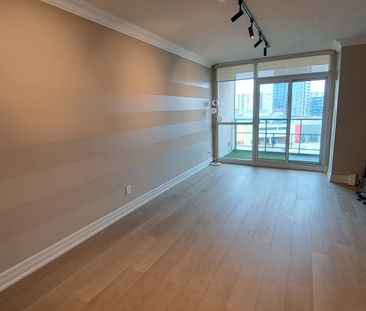 For Lease - 88 Promenade Circle Unit# #704, Vaughan, Ontario - Photo 1