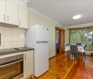 Newington - Photo 5