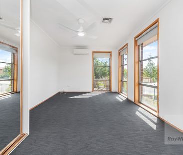 NEWLY RENOVATED, CHECK ME OUT! - Photo 5