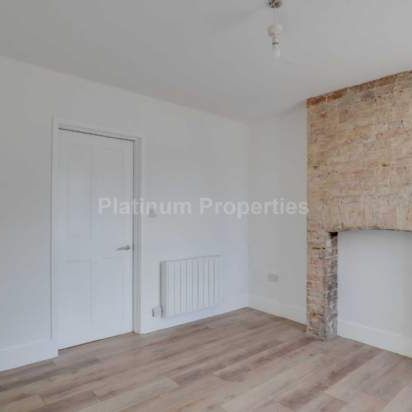 2 bedroom property to rent in Ely - Photo 1