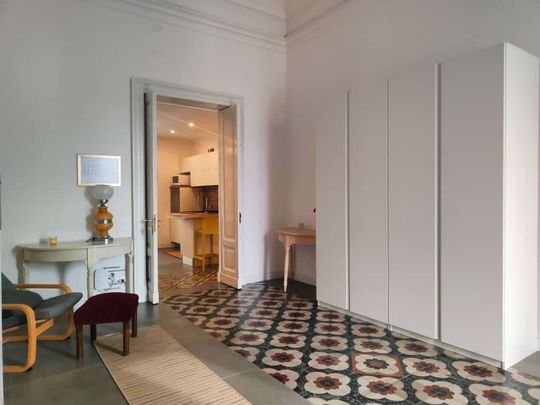 Catania centro, via vittorio emanuele, 120 mq, arredato - Photo 1