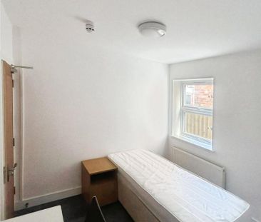 1 bedroom semi-detached house to rent - Photo 4