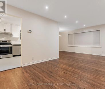 5 ROCHELLE CRESCENT - Photo 5