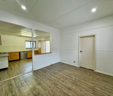 Charming Three Bedroom Home In Dora Creek - Photo 1