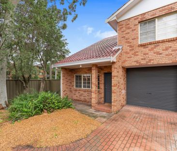 Freshly Updated Townhouse - Photo 3