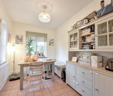 2 bedroom semi-detached house to rent - Photo 1