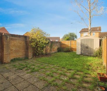 3 bedroom semi-detached house to rent - Photo 2