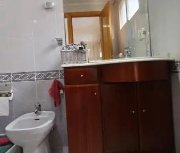 Piso de alquiler en Carrer D'alemany, Torrefiel - Photo 3