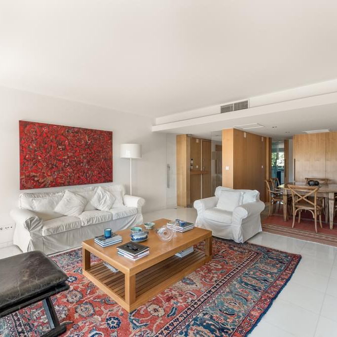 2 Bedroom Apartment with swimming pool, Bairro do Rosário, Cascais - Photo 1