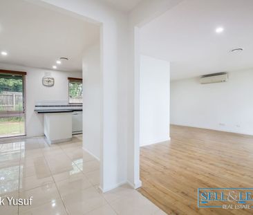 Court Location Convenience with Exceptional Family Space - Photo 4