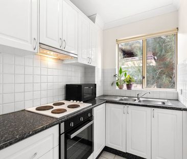 Beachside Living Made Easy - Photo 3