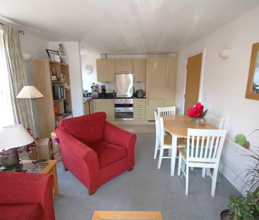 Kent CanterburyFlagstaff Court, CT1 3HA, Canterbury - Photo 2