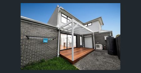 EXCEPTIONALLY DESIGNED TOWNHOUSE! - Photo 3