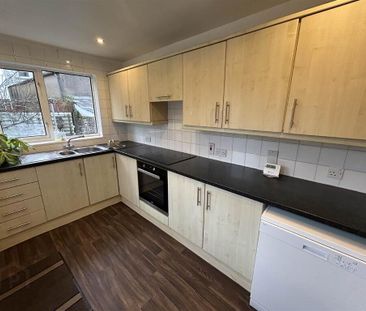 3 Kinnegar Road, Holywood, BT18 9JN - Photo 5