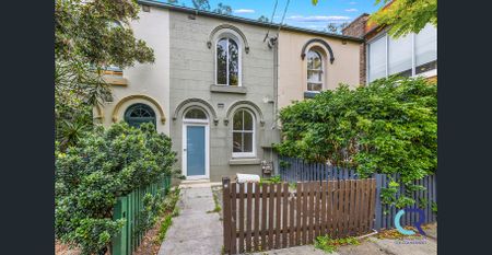 ULTRA MODERN 2 BEDROOM TERRACE! - Photo 5