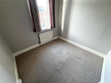 3 bedroom apartment to rent - Photo 5