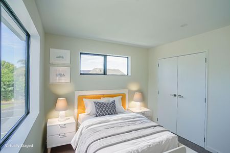 Brand-New & Spacious!! - Photo 3