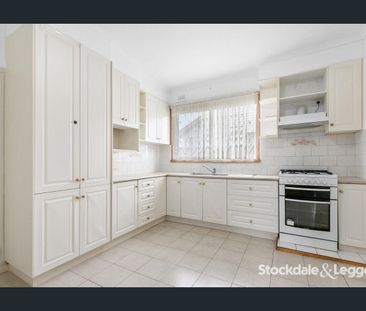 Family Home - Photo 2