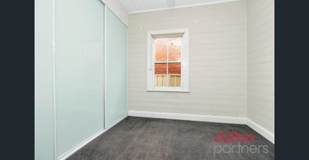 Stylish Carrington Cottage! - Photo 4