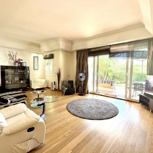 2 Bedroom Villa For Rent in Costalita, Málaga - Photo 1