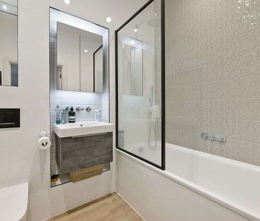 Stylish modern one bedroom apartment in the sought after Horlicks d... - Photo 5