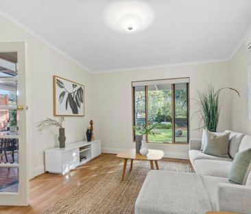Character, Space & Convenience � Close to City and Beach - Photo 1