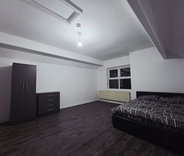 Room in a Shared House, Small Heath, B10 - Photo 4