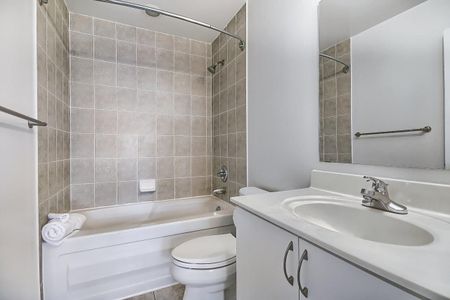 For Lease - 388 Prince Of Wales Drive Unit# TH 107, Mississauga, Ontario - Photo 2