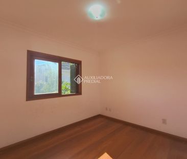 Casa com 3 quartos e 269m² para alugar em Moinhos de Vento, Canoas. - Photo 6