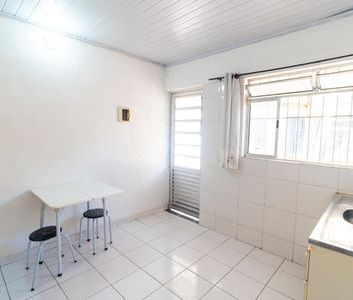 Casa para alugar com 25m², 1 quarto e sem vaga - Foto 2