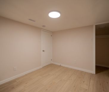 For Lease - 610 Alesther Street Unit# B, Overbrook - Castleheights ... - Photo 2