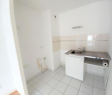 Location Appartement 2 pièces 38m² LOMME 59160 - Photo 4