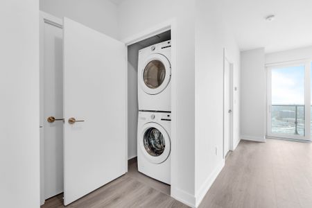For Lease - 430 Square One Drive Unit# 3502, Mississauga, Ontario - Photo 5