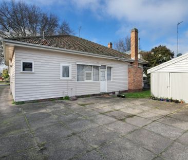 FALL IN LOVE WITH THE 'ASHFIELD' AT LAKE WENDOUREE - Photo 1